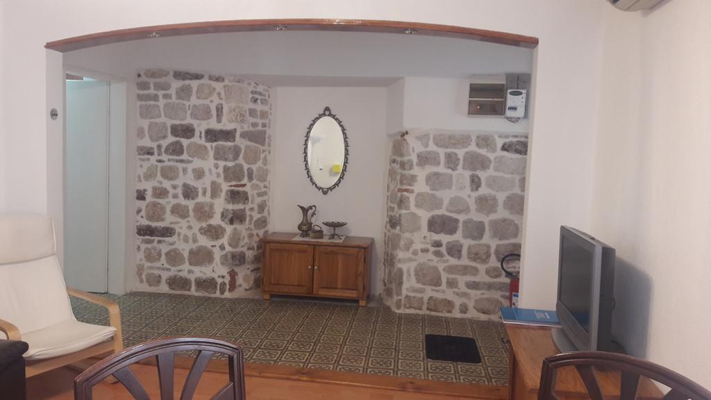 Apartment Vassa Котор Екстер'єр фото